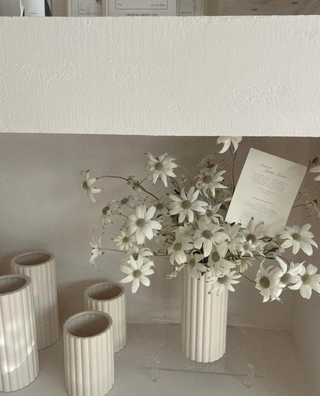 Daisy Cylinder Vases